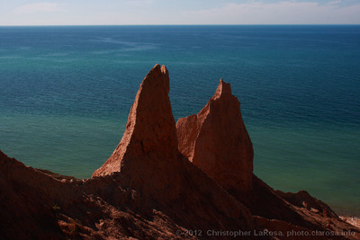 Chimney Bluffs State Park